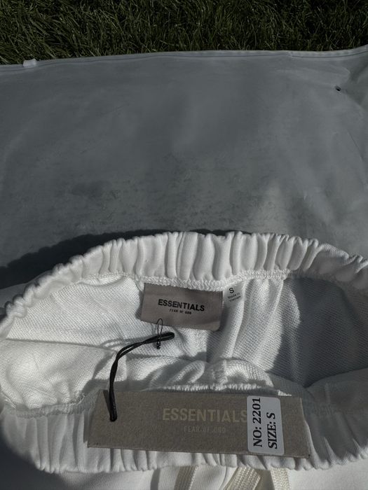 Compleu scurt Alb  Essentials Fear of God / PREMIUM 2025