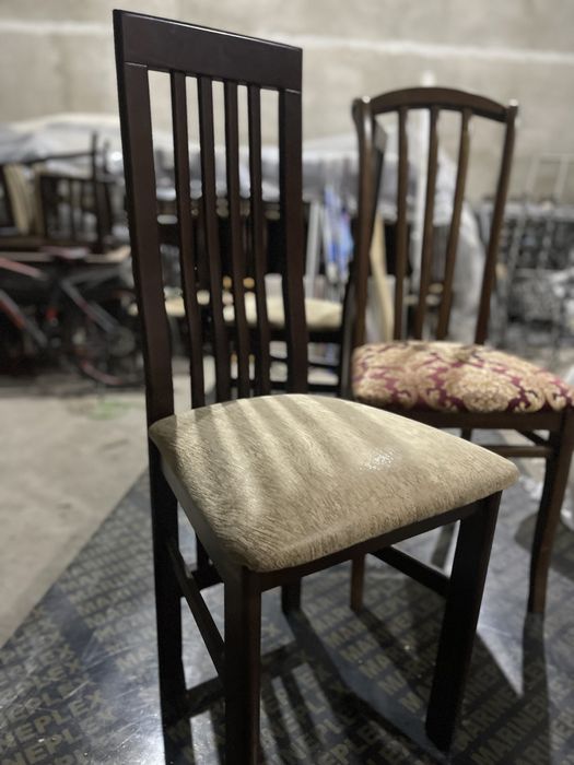 Стулья 8000 столы 24000