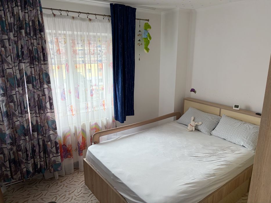 Apartament 4 camere Ultracentral Mioveni | 82 mp | Bloc 1993