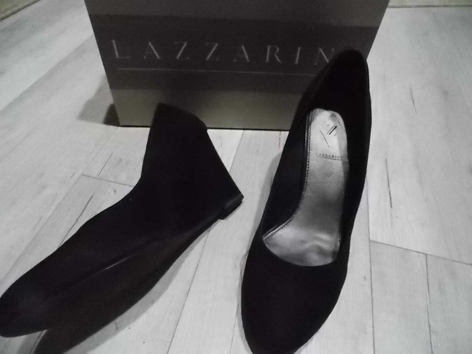 pantofi/sandale din piele mas 40/39 - pret 80 lei/perechea