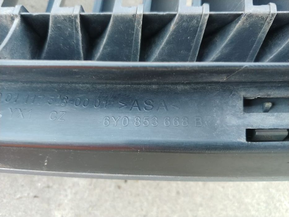 grila radiator skoda fabia 1 6y  6y0853668b