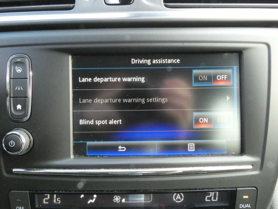 Ranault Kadjar automat/unghi mort/lane assist/camera/1.5 d/park assist