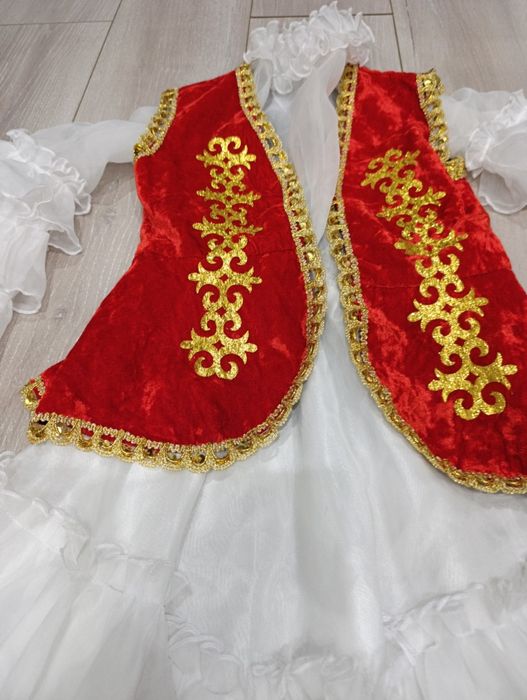 Продам национальный костюм