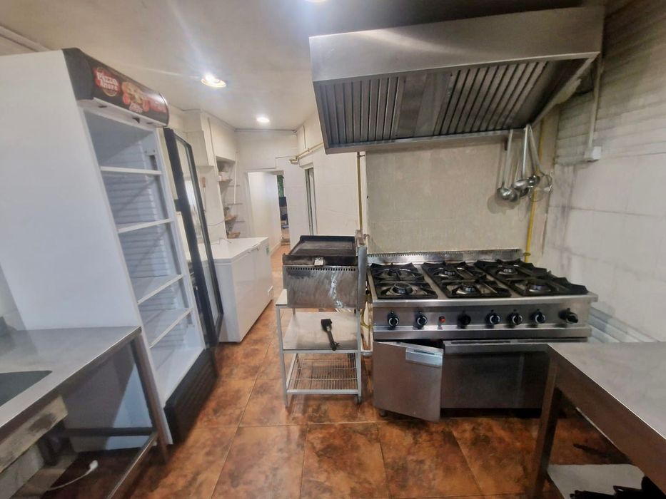 Spațiu de inchiriat pizzerie fast food restaurant