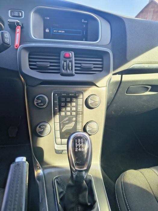 Volvo V40 5 cilindri
