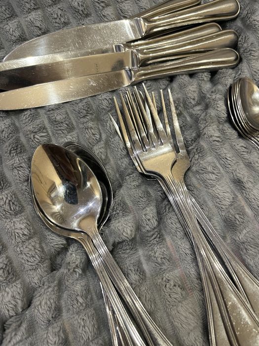 Столовые приборы б/у 24 предмета