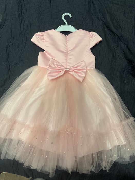 Платье нарядное для девочки