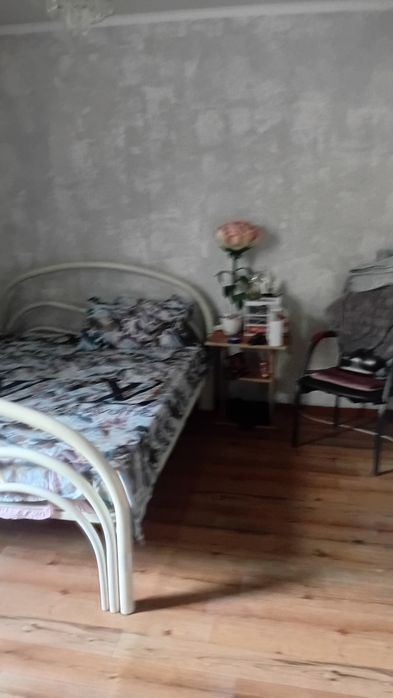 Продам пол дома 5-комнат