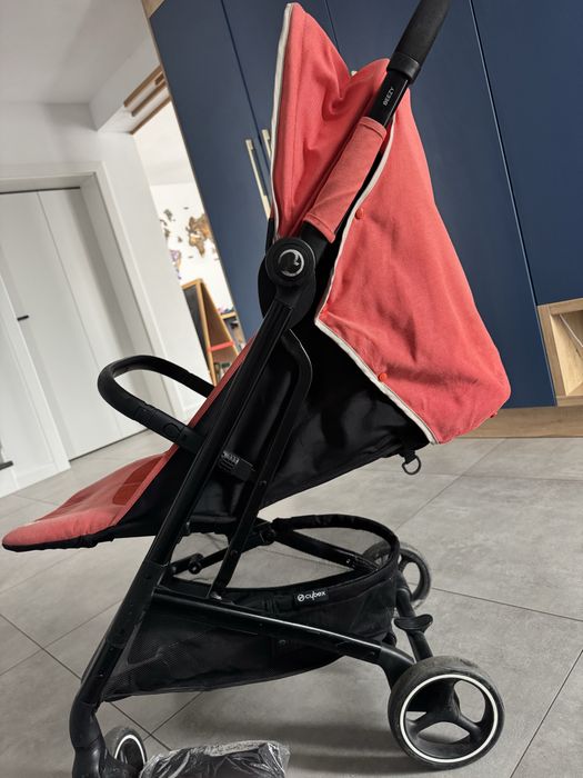 Vand carucior Cybex beezy +suport de pahar