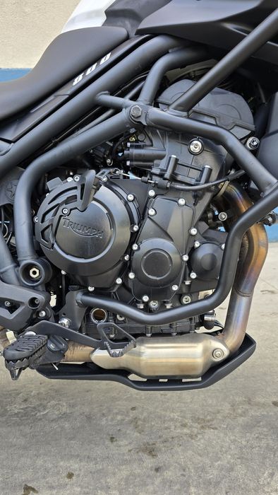 Triumph Tiger 800 impecabil