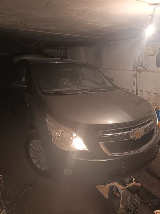 Коболт сотилади турган машина ко́п хайдалмаган гениралка берилади.