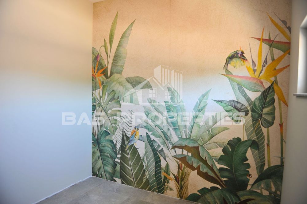 Къща в София, област-с.Гурмазово площ 240