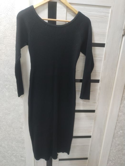 Платье Zara.Размер 44-46.
