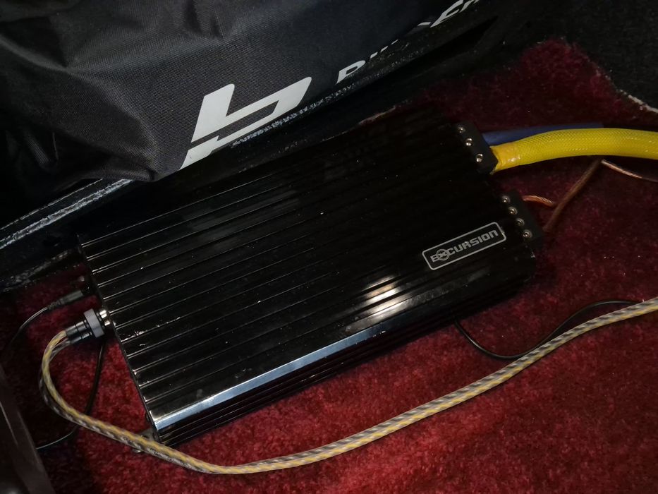 Subwoofer  Spl Dynamics  amplificator hollywood excursion USA Bass