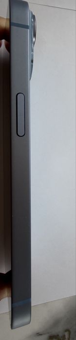 Продам айфон 14 128 гб