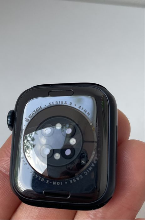 Apple Watch 9 A2978 41mm - Pentru Piese