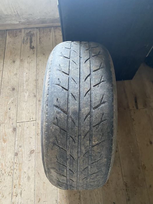 Продам шины летний 225/55/17