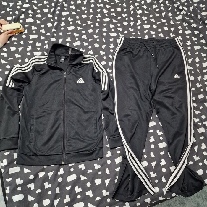 Training adidas femei