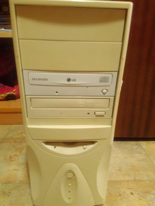 Продава Компютър LG