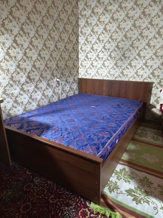 Срочно продам кровать