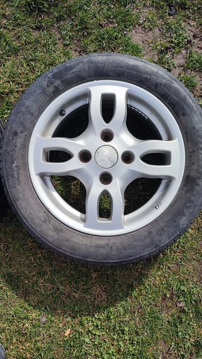 Jante+anvelope R15 4x114,3