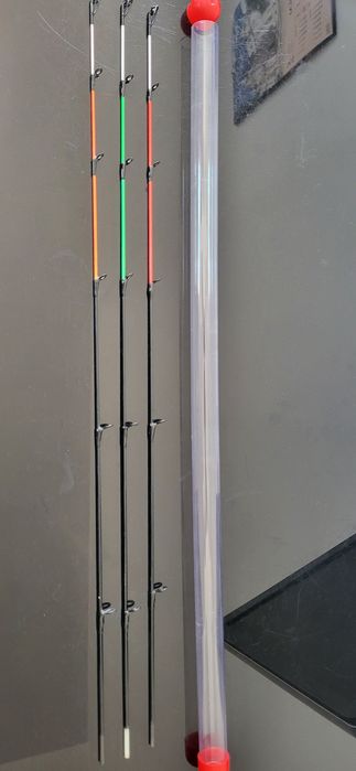 Lansete feeder FLdistance4,2m+ team feeder3,6m+coada minciog Korum