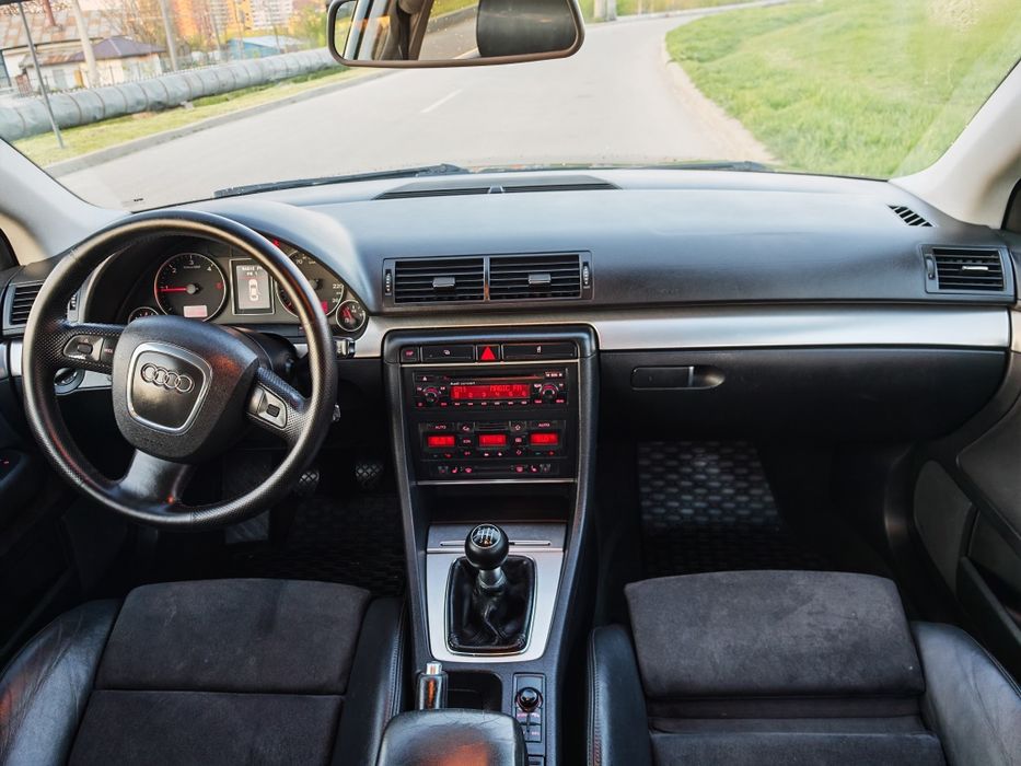 Audi A4 B7  2.0 TDI