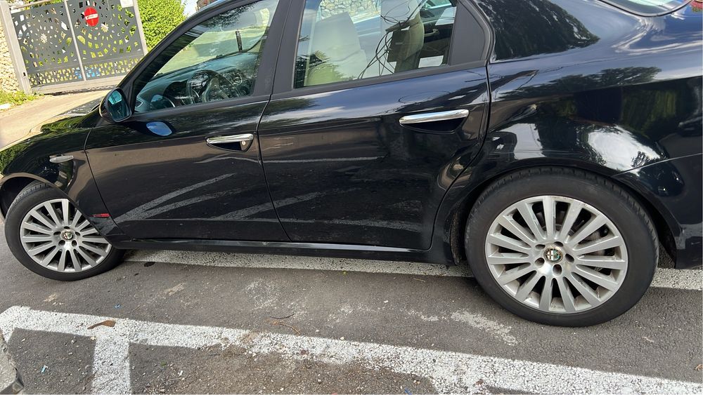 Vand/schimb Alfa Romeo 159 1,9jts
