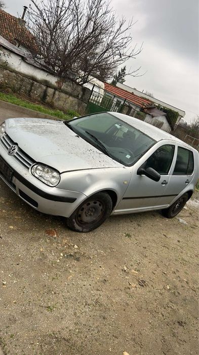 Голф 4 Golf 4  1.4 75 кс На части