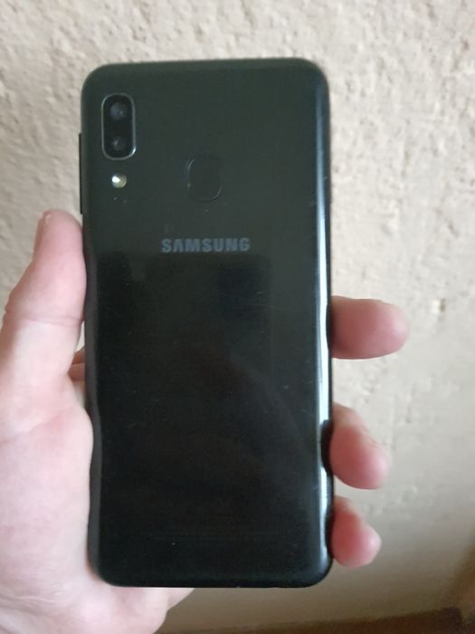 Samsung galaxy a20e