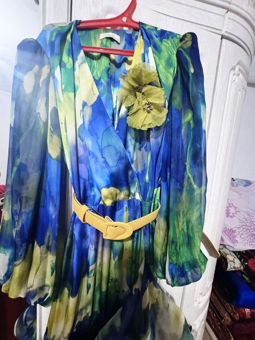 Женское платье. Размер 48