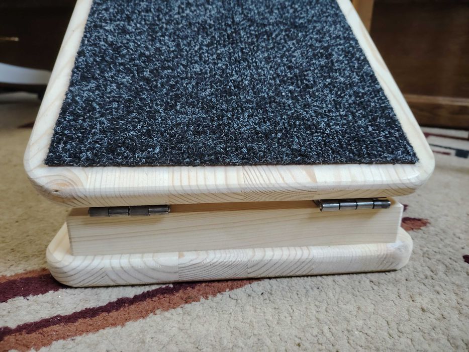 Лестница для собак прикроватная