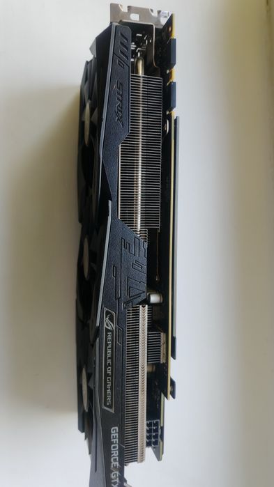 Placa video GTX 1070TI 8GB