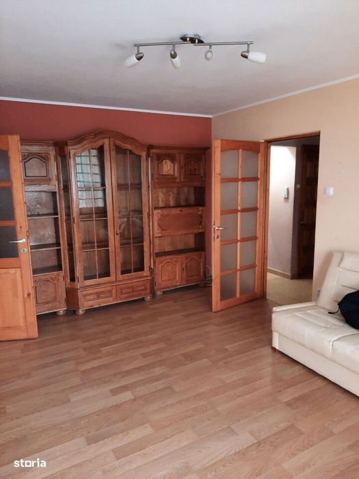 Apartament 2 camere Sector 4, Secuilor