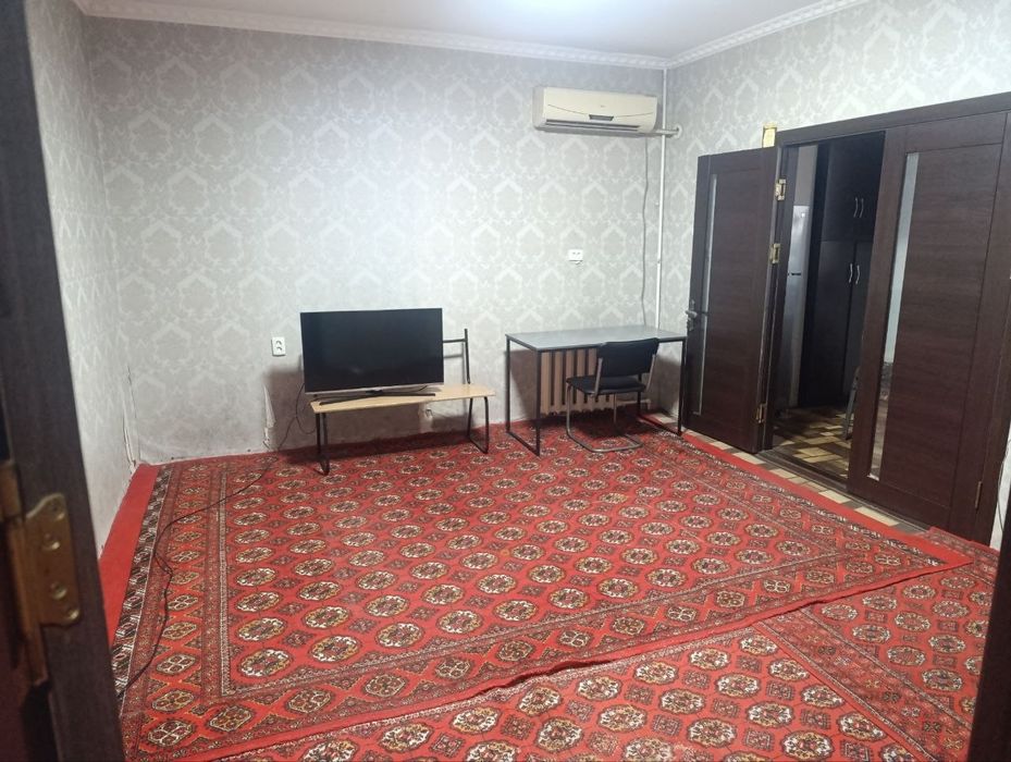 Чиланзар 16 квартал 2 ком 8 этаж 9 этажки