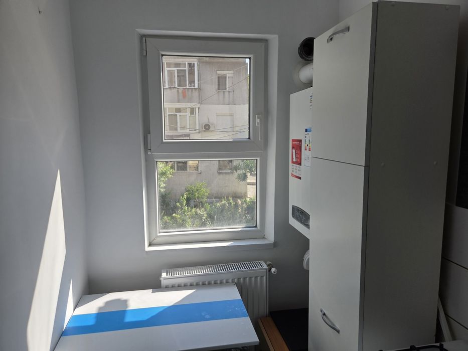 Închiriez apartament 2 camere