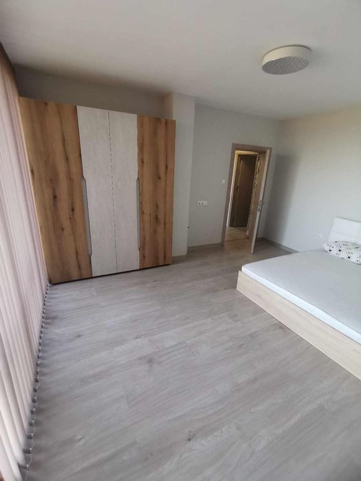 Тристаен, под наем, кв. Крайморие