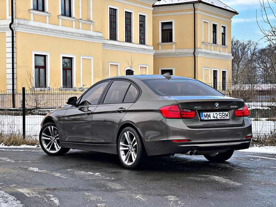 Bmw F30 328i xdrive 2,0-245cai /SUA/ piele /navi/ inmatriculat RO