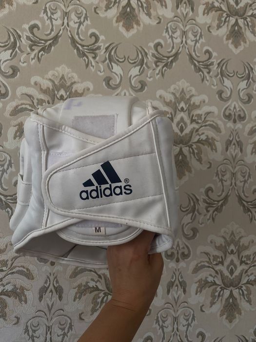 Шлем защитный для карате