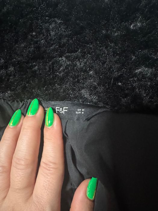 Зимно палтенце размер М