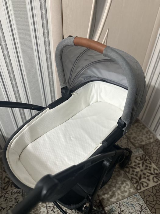 Коляска Cybex leotie lux 2 в 1