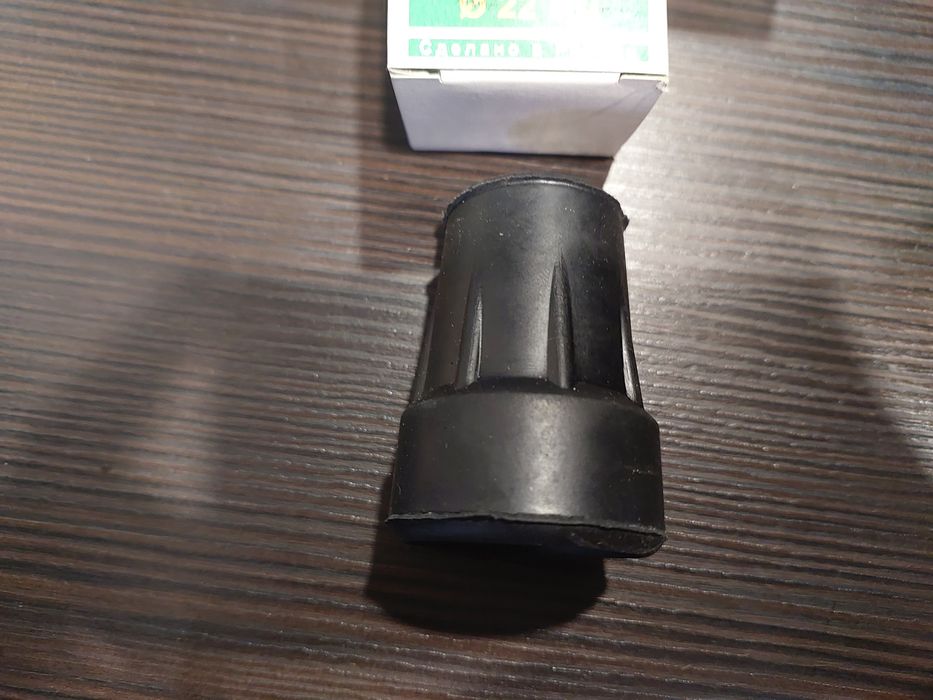 Наконечник для костылей