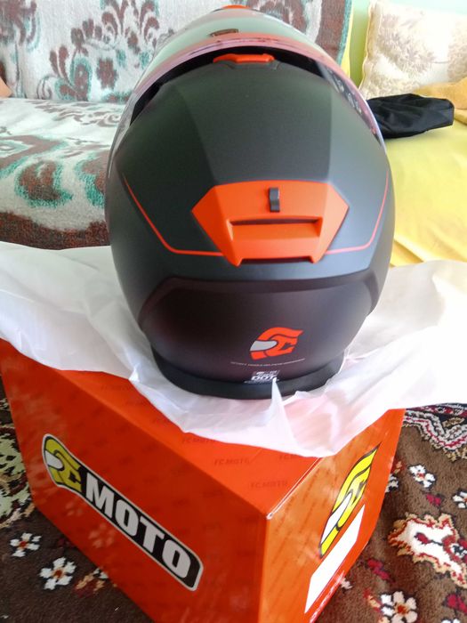 Модуларен шлем/каска нова