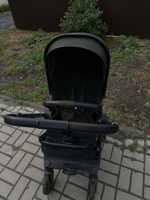 Продам коляску детскую