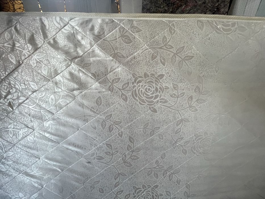 Матрас пружинный 1.40/2.0