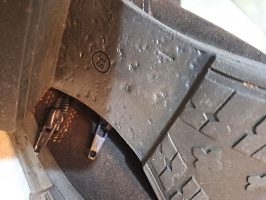 Cizme piele intoarsa 38