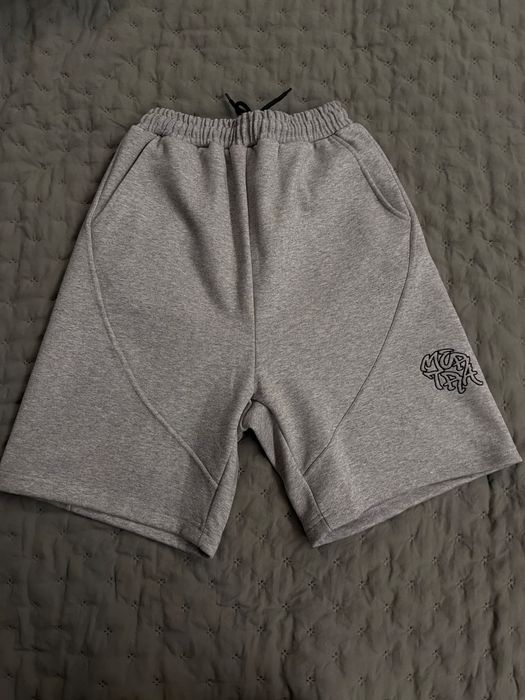 Supreme , mertra , cole buxton chrome hearts