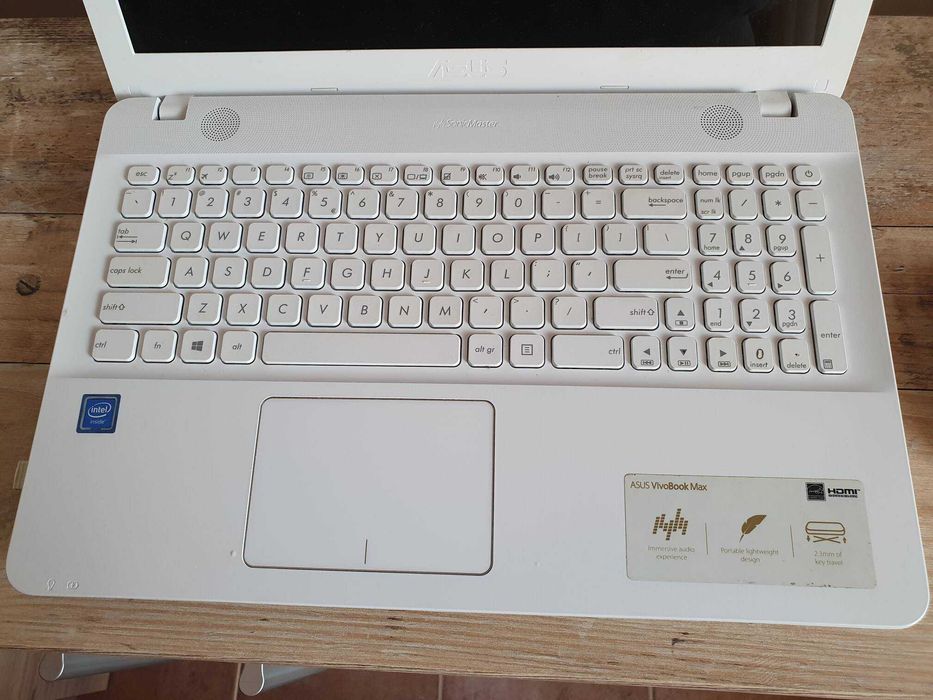 Laptop ASUS Intel Celeron stare bună de funcționare