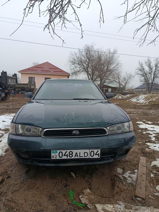 Subaru legacy sedan