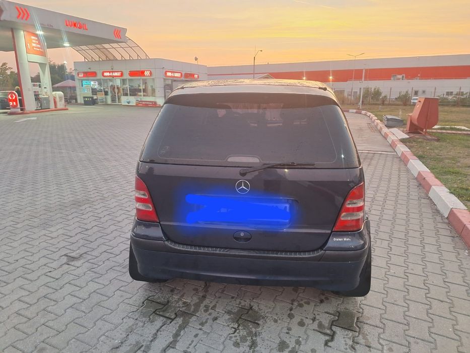 Mercedes-Benz A-Class, 1.509 € — imagine 3